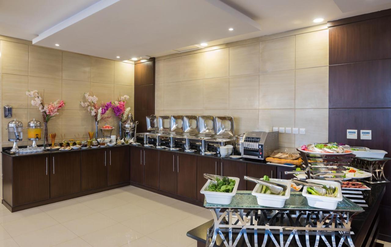 Myrtle Hotel Al Shohadaa Рияд Екстериор снимка