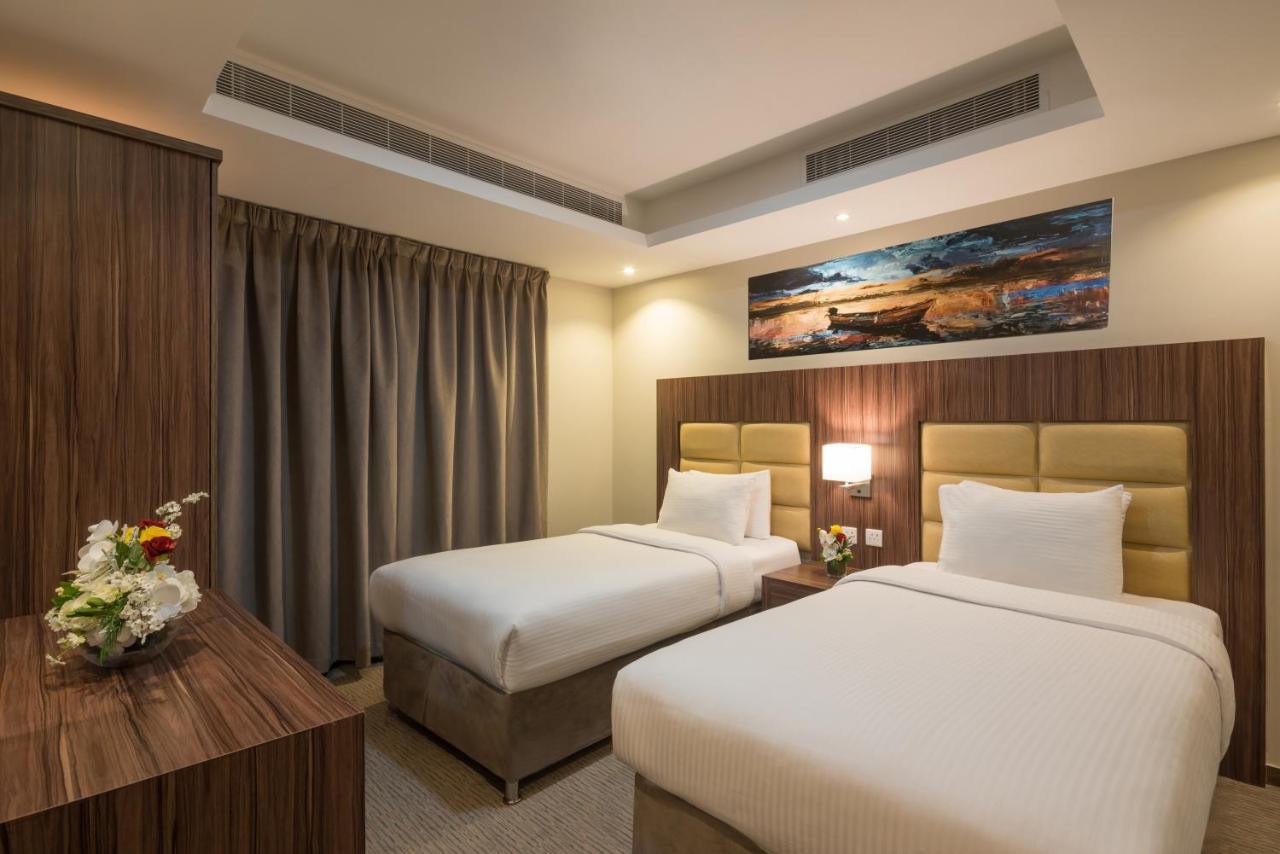 Myrtle Hotel Al Shohadaa Рияд Екстериор снимка