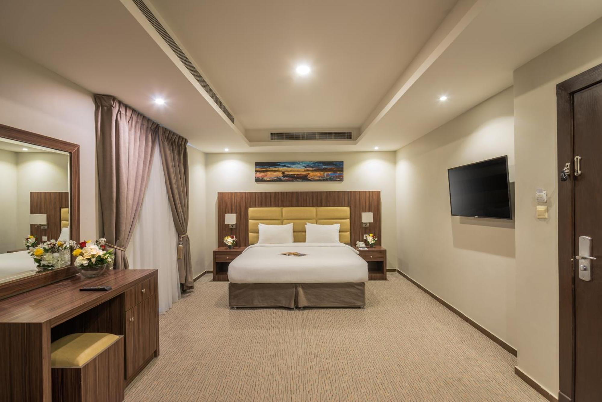 Myrtle Hotel Al Shohadaa Рияд Екстериор снимка
