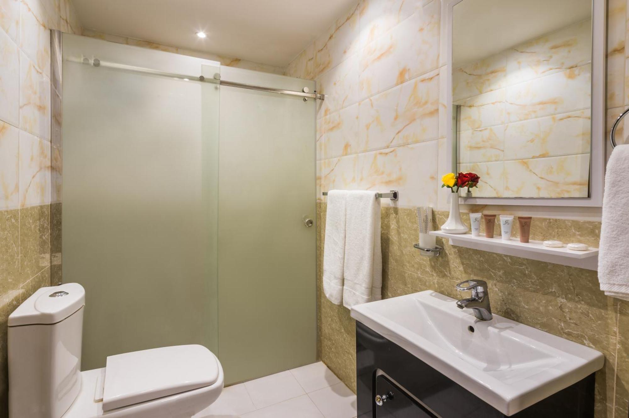 Myrtle Hotel Al Shohadaa Рияд Екстериор снимка